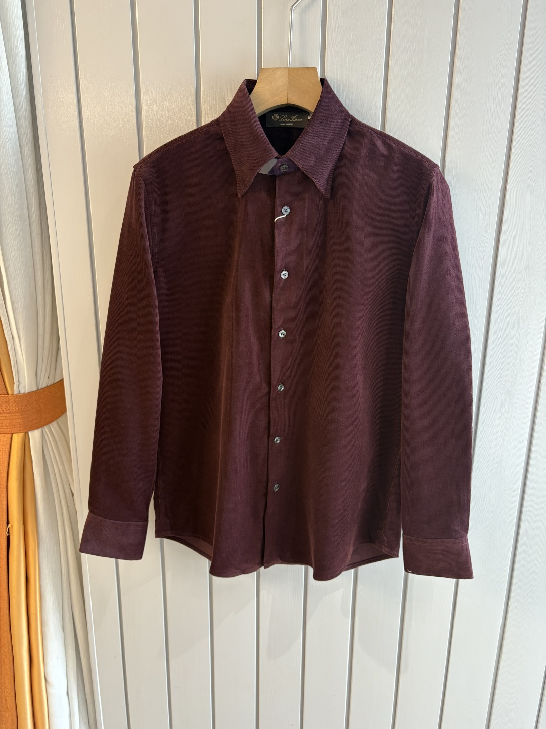 Elegant Corduroy Shirt - Long Sleeve Button-Down Top for Men, Burgundy