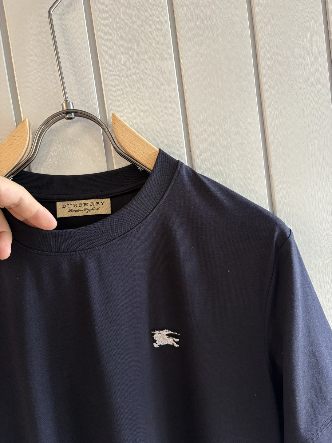 专柜2026SS春夏新款选用客供进口（48.5%的兰精莫代尔加41.5%的精疏棉加10%氨伦；有专用兰精