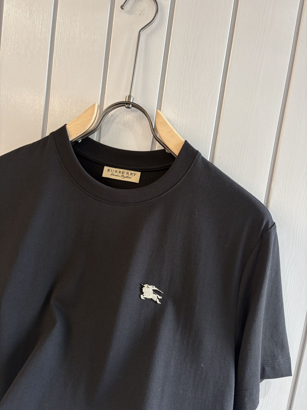 专柜2026SS春夏新款选用客供进口（48.5%的兰精莫代尔加41.5%的精疏棉加10%氨伦；有专用兰精