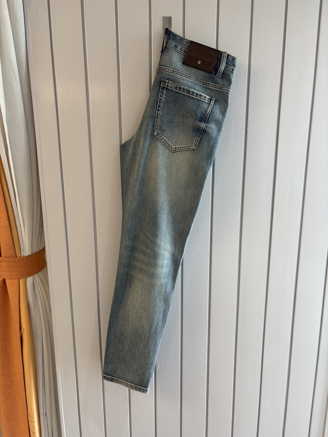 专柜🆕2026春夏设计推荐 热卖牛仔裤🆕柔软亲肤面料 奢华头层牛皮腰牌 经典蓝洗水 专柜限量款 奢华感订