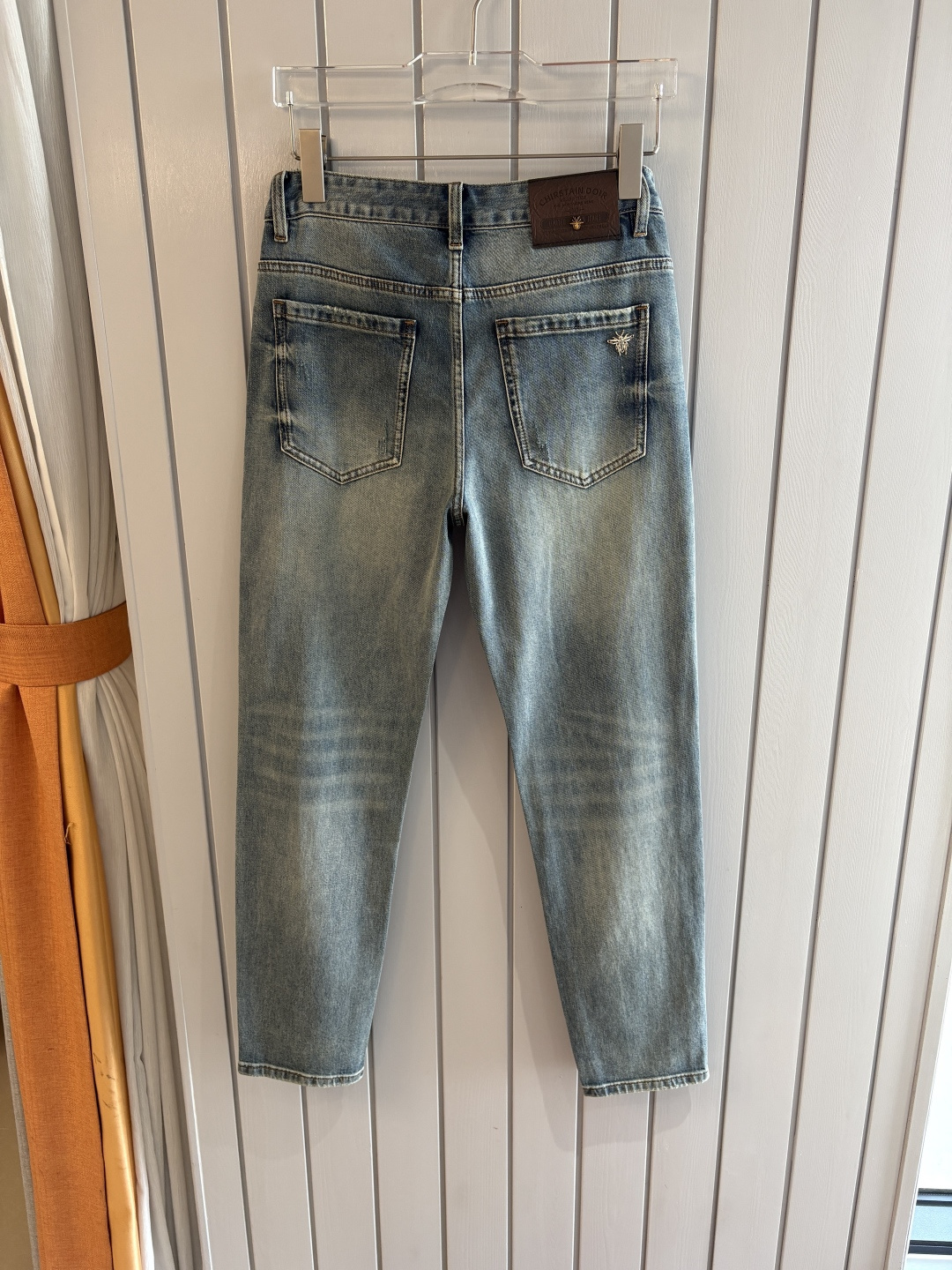 专柜🆕2026春夏设计推荐 热卖牛仔裤🆕柔软亲肤面料 奢华头层牛皮腰牌 经典蓝洗水 专柜限量款 奢华感订