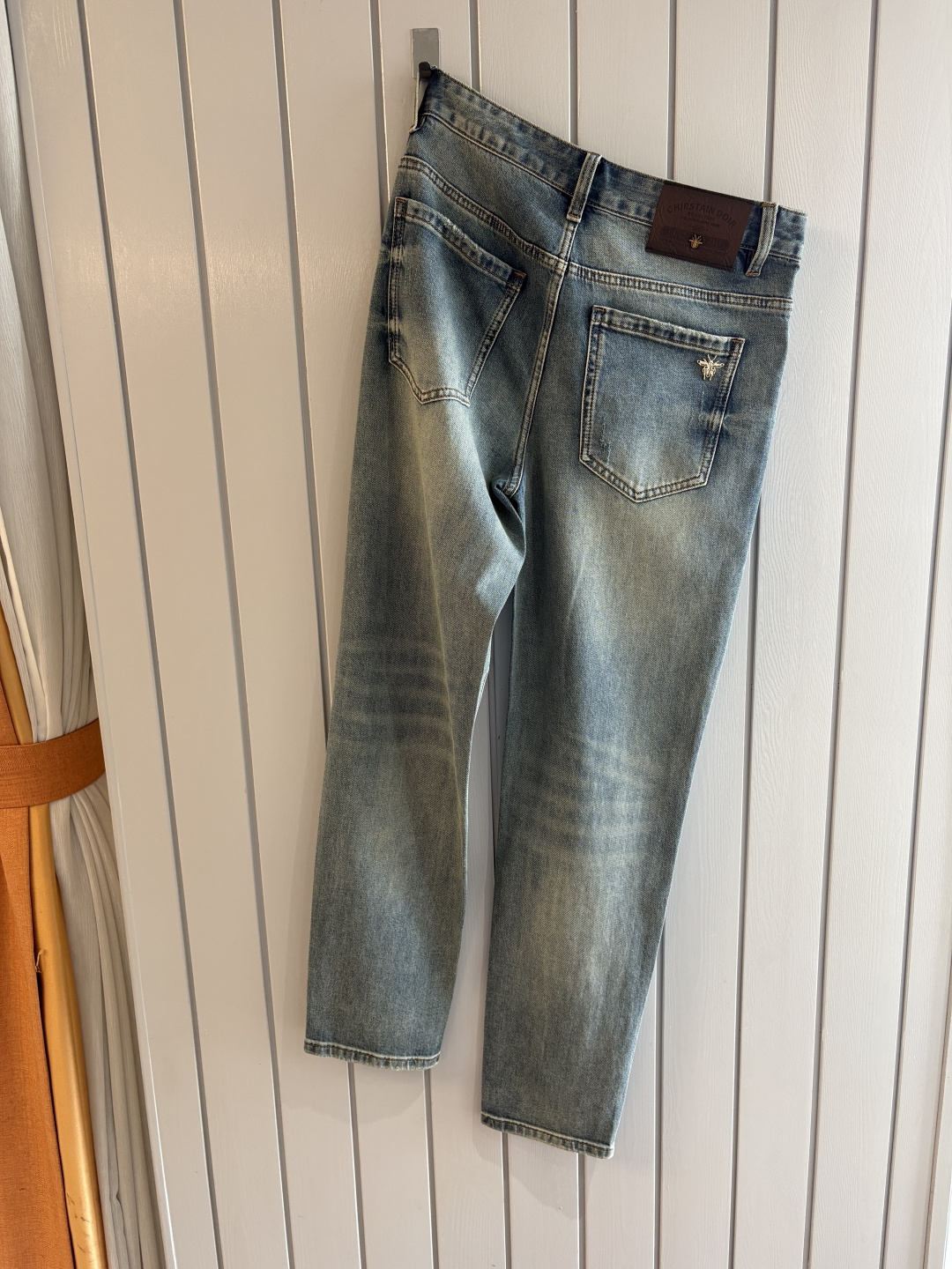 专柜🆕2026春夏设计推荐 热卖牛仔裤🆕柔软亲肤面料 奢华头层牛皮腰牌 经典蓝洗水 专柜限量款 奢华感订