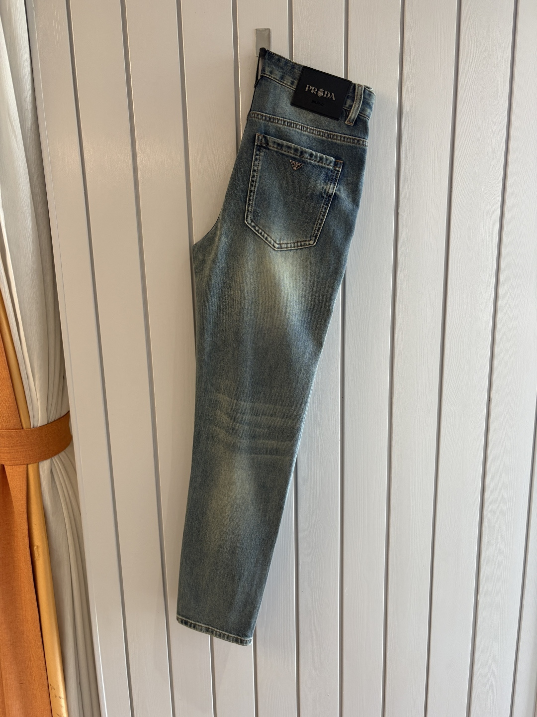 专柜🆕2026春夏设计推荐 热卖牛仔裤🆕柔软亲肤面料 奢华头层牛皮腰牌 经典蓝洗水 专柜限量款 奢华感订