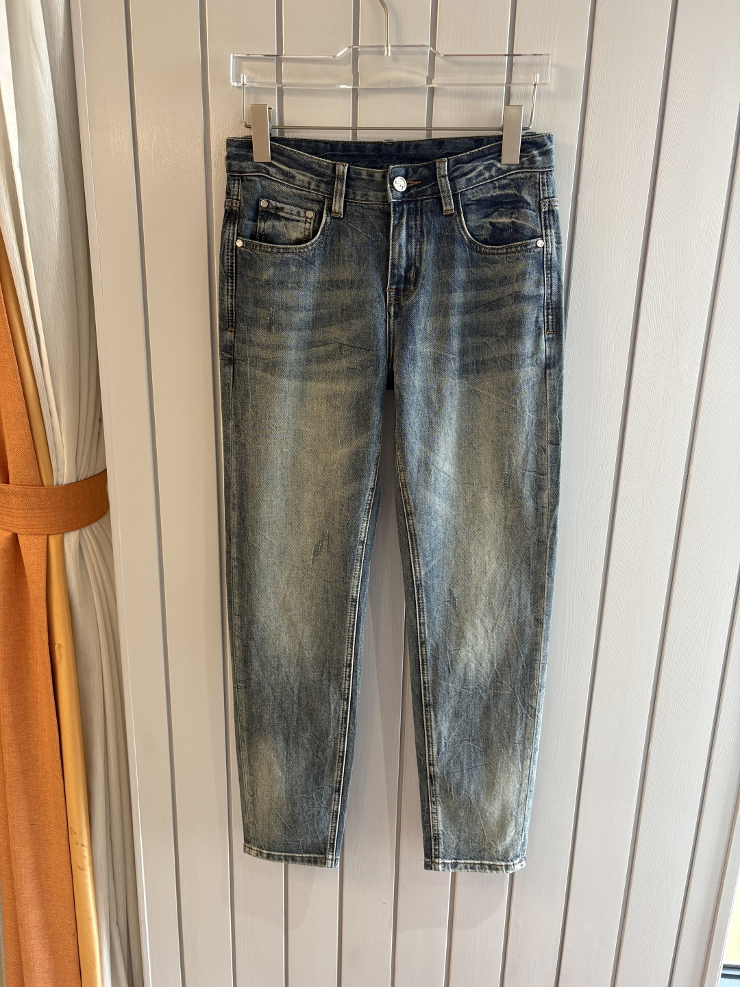 专柜🆕2026春夏设计推荐 热卖牛仔裤🆕柔软亲肤面料 奢华头层牛皮腰牌 经典蓝洗水 专柜限量款 奢华感订