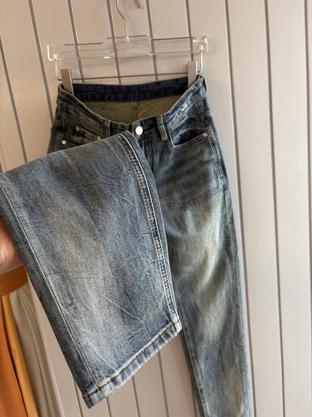 专柜🆕2026春夏设计推荐 热卖牛仔裤🆕柔软亲肤面料 奢华头层牛皮腰牌 经典蓝洗水 专柜限量款 奢华感订