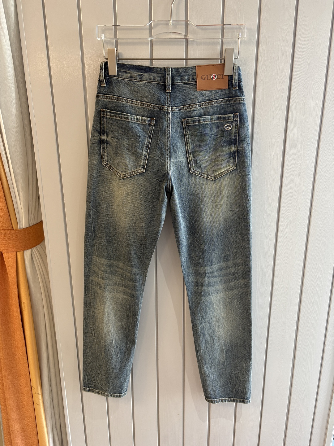 专柜🆕2026春夏设计推荐 热卖牛仔裤🆕柔软亲肤面料 奢华头层牛皮腰牌 经典蓝洗水 专柜限量款 奢华感订