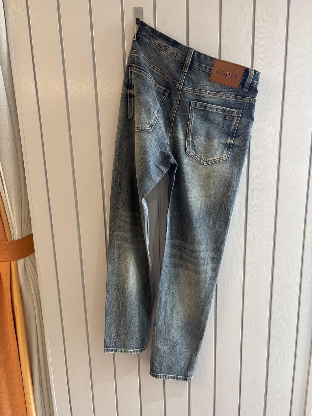 专柜🆕2026春夏设计推荐 热卖牛仔裤🆕柔软亲肤面料 奢华头层牛皮腰牌 经典蓝洗水 专柜限量款 奢华感订