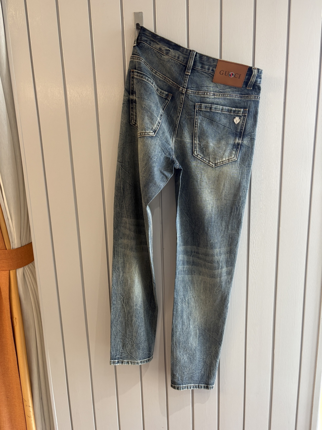 专柜🆕2026春夏设计推荐 热卖牛仔裤🆕柔软亲肤面料 奢华头层牛皮腰牌 经典蓝洗水 专柜限量款 奢华感订