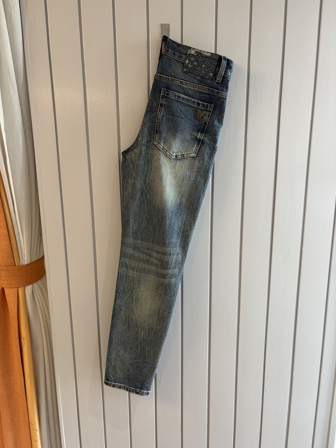 专柜🆕2026春夏设计推荐 热卖牛仔裤🆕柔软亲肤面料 奢华头层牛皮腰牌 经典蓝洗水 专柜限量款 奢华感订