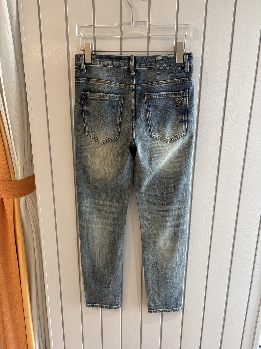 专柜🆕2026春夏设计推荐 热卖牛仔裤🆕柔软亲肤面料 奢华头层牛皮腰牌 经典蓝洗水 专柜限量款 奢华感订