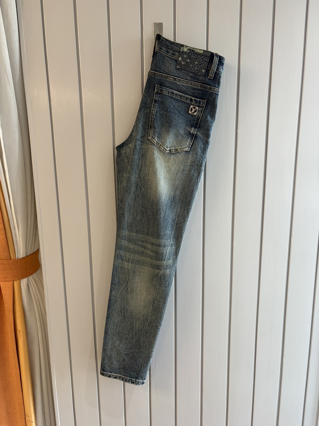 专柜🆕2026春夏设计推荐 热卖牛仔裤🆕柔软亲肤面料 奢华头层牛皮腰牌 经典蓝洗水 专柜限量款 奢华感订