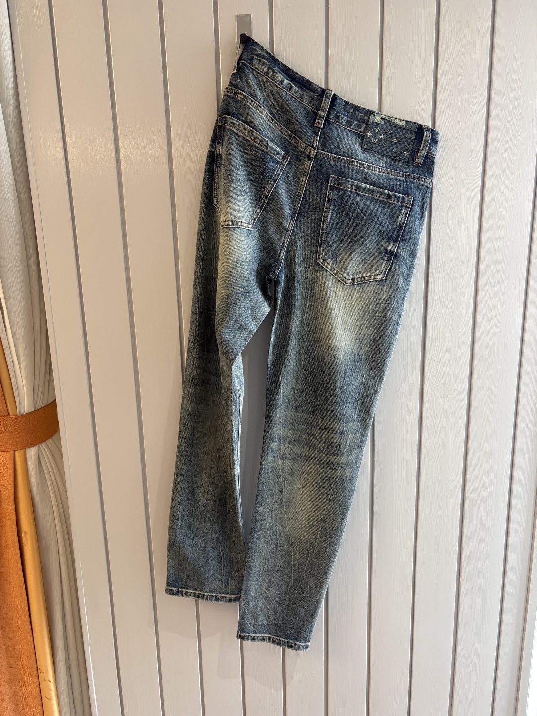 专柜🆕2026春夏设计推荐 热卖牛仔裤🆕柔软亲肤面料 奢华头层牛皮腰牌 经典蓝洗水 专柜限量款 奢华感订