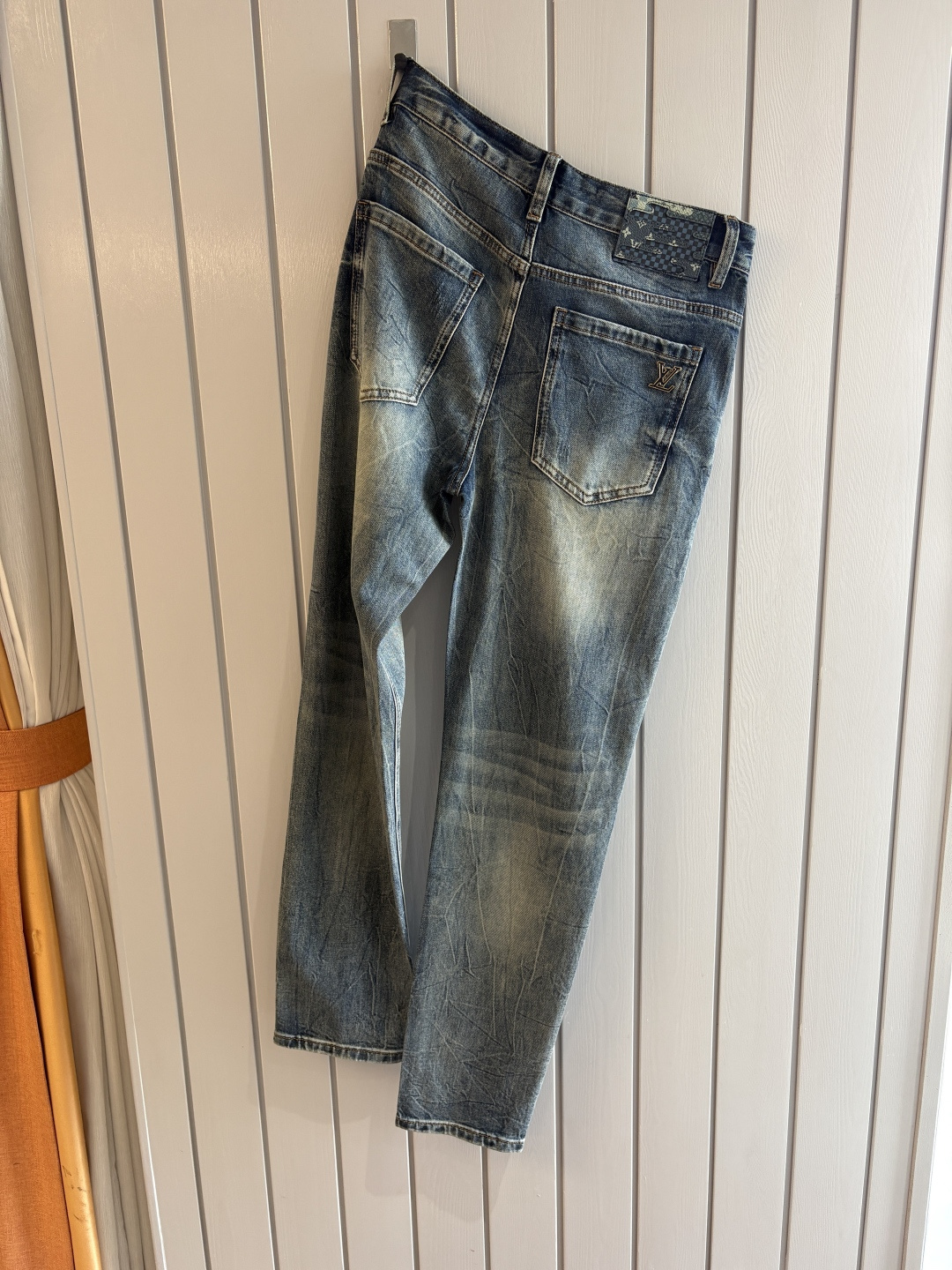 专柜🆕2026春夏设计推荐 热卖牛仔裤🆕柔软亲肤面料 奢华头层牛皮腰牌 经典蓝洗水 专柜限量款 奢华感订