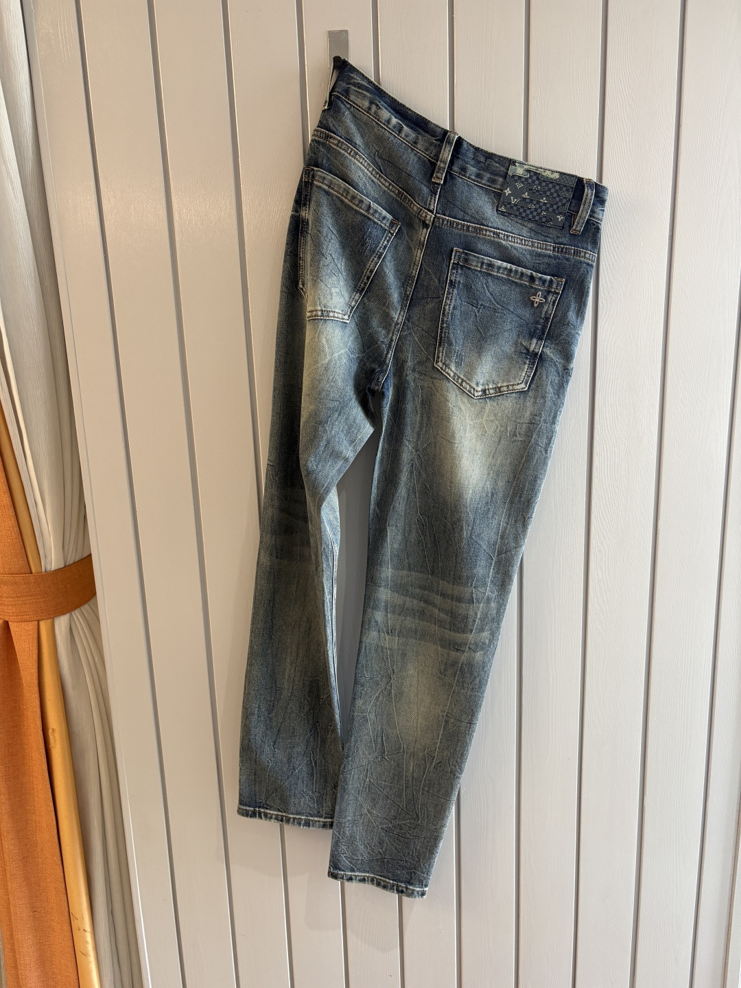 专柜🆕2026春夏设计推荐 热卖牛仔裤🆕柔软亲肤面料 奢华头层牛皮腰牌 经典蓝洗水 专柜限量款 奢华感订