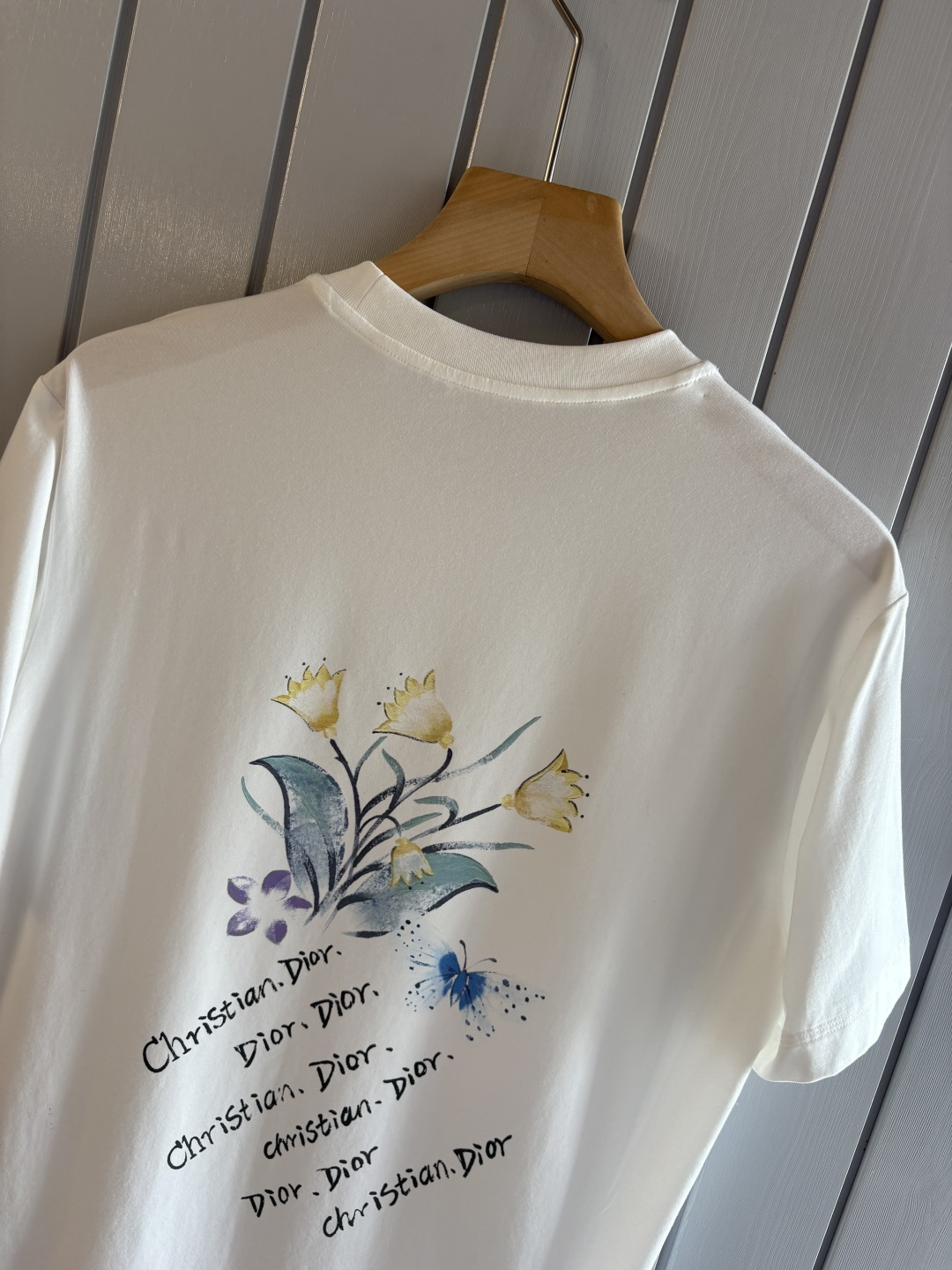 专柜2026SS春夏新款选用客供进口（48.5%的兰精莫代尔加41.5%的精疏棉加10%氨伦；有专用兰精