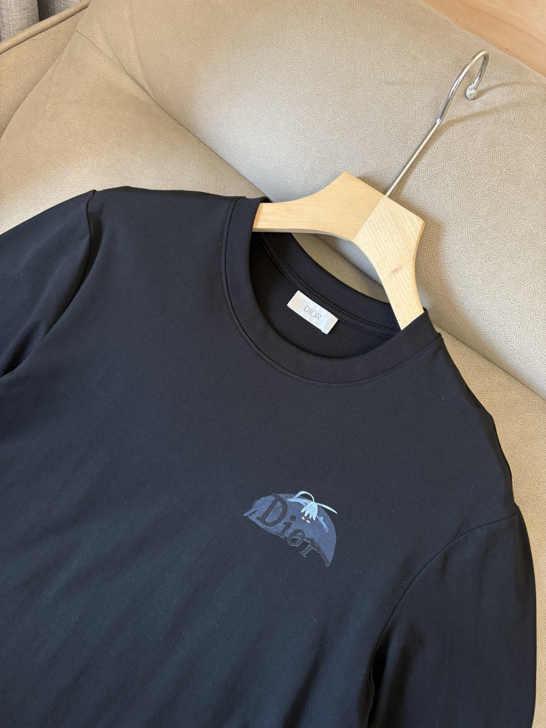 专柜2026SS春夏新款选用客供进口（48.5%的兰精莫代尔加41.5%的精疏棉加10%氨伦；有专用兰精