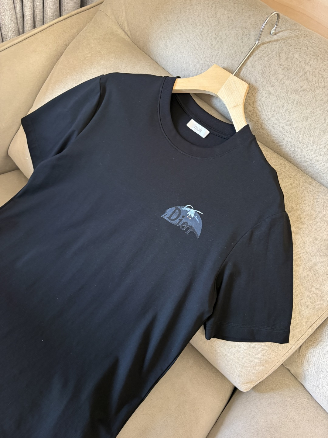 专柜2026SS春夏新款选用客供进口（48.5%的兰精莫代尔加41.5%的精疏棉加10%氨伦；有专用兰精