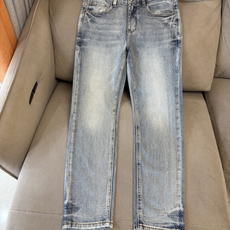 专柜🆕2026春夏设计推荐 热卖牛仔裤🆕柔软亲肤面料 奢华头层牛皮腰牌 经典蓝洗水 专柜限量款 奢华感订 专柜🆕2026春夏设计推荐 热卖牛仔裤🆕柔软亲肤面料 奢华头层牛皮腰牌 经典蓝洗水 专柜限量款 奢华感订