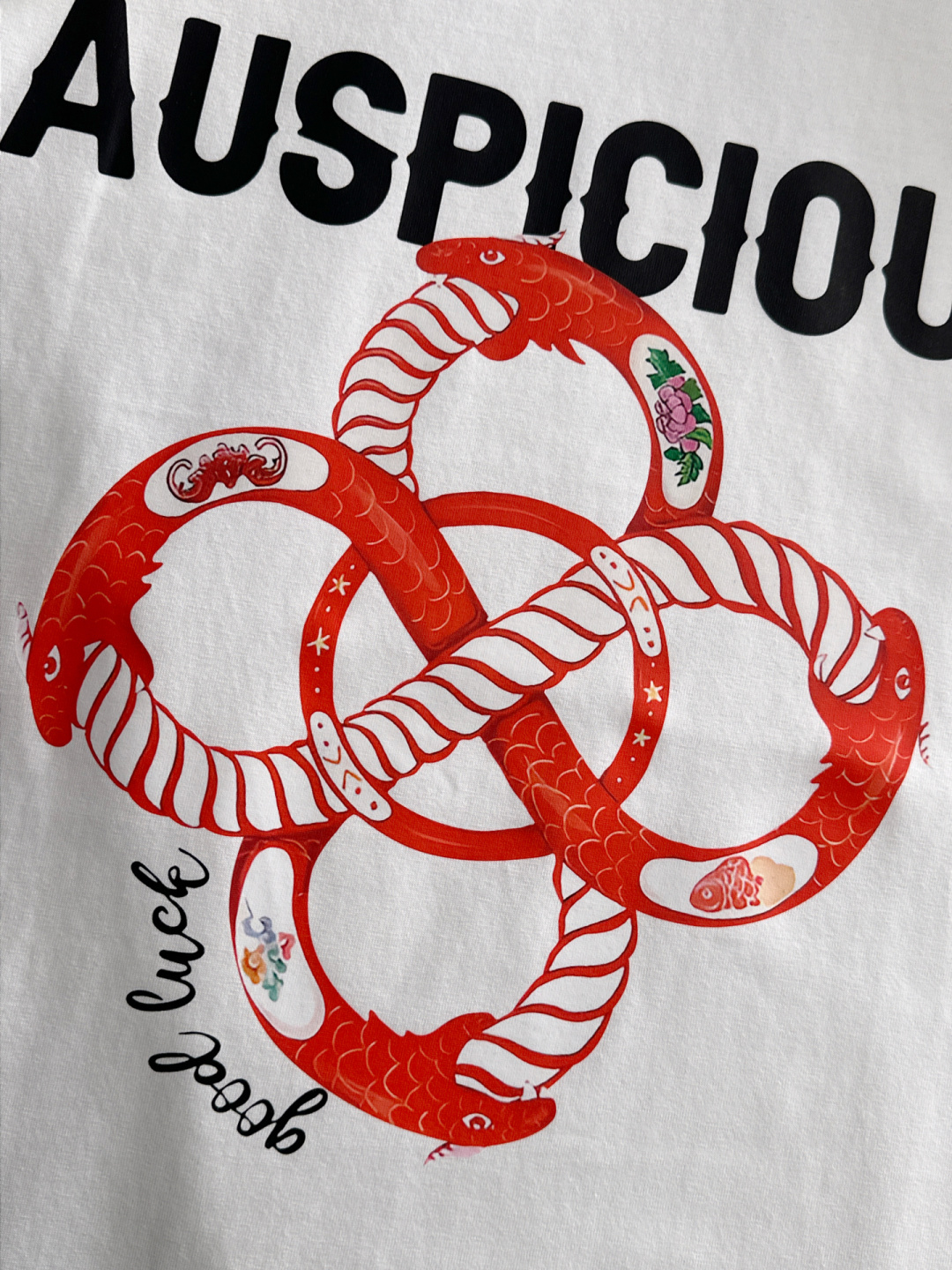 GUC 2025SS春夏最新款圆领时尚短袖T恤，官网同步，专柜纯棉面料！贴肤舒适，耐看又好穿，经典简约l