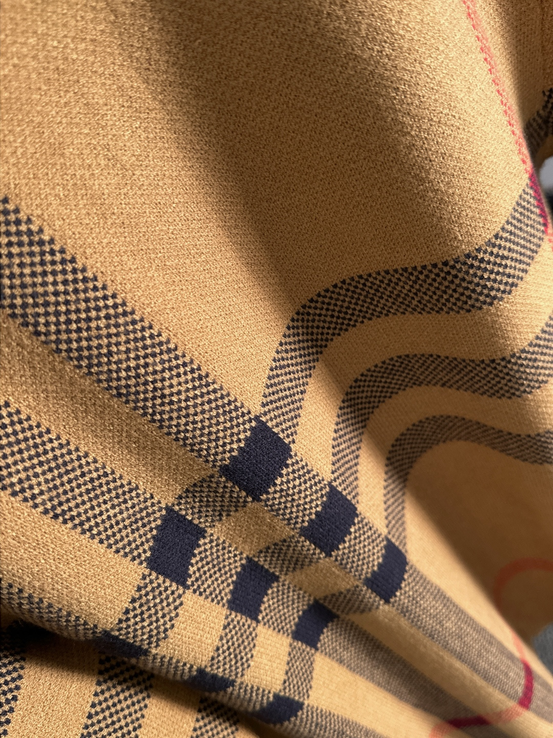 Burberry 2025秋冬新款拉链开衫羊毛毛衣 高品质意大利进口羊毛混纺面料，高密度针织，时尚百搭毛