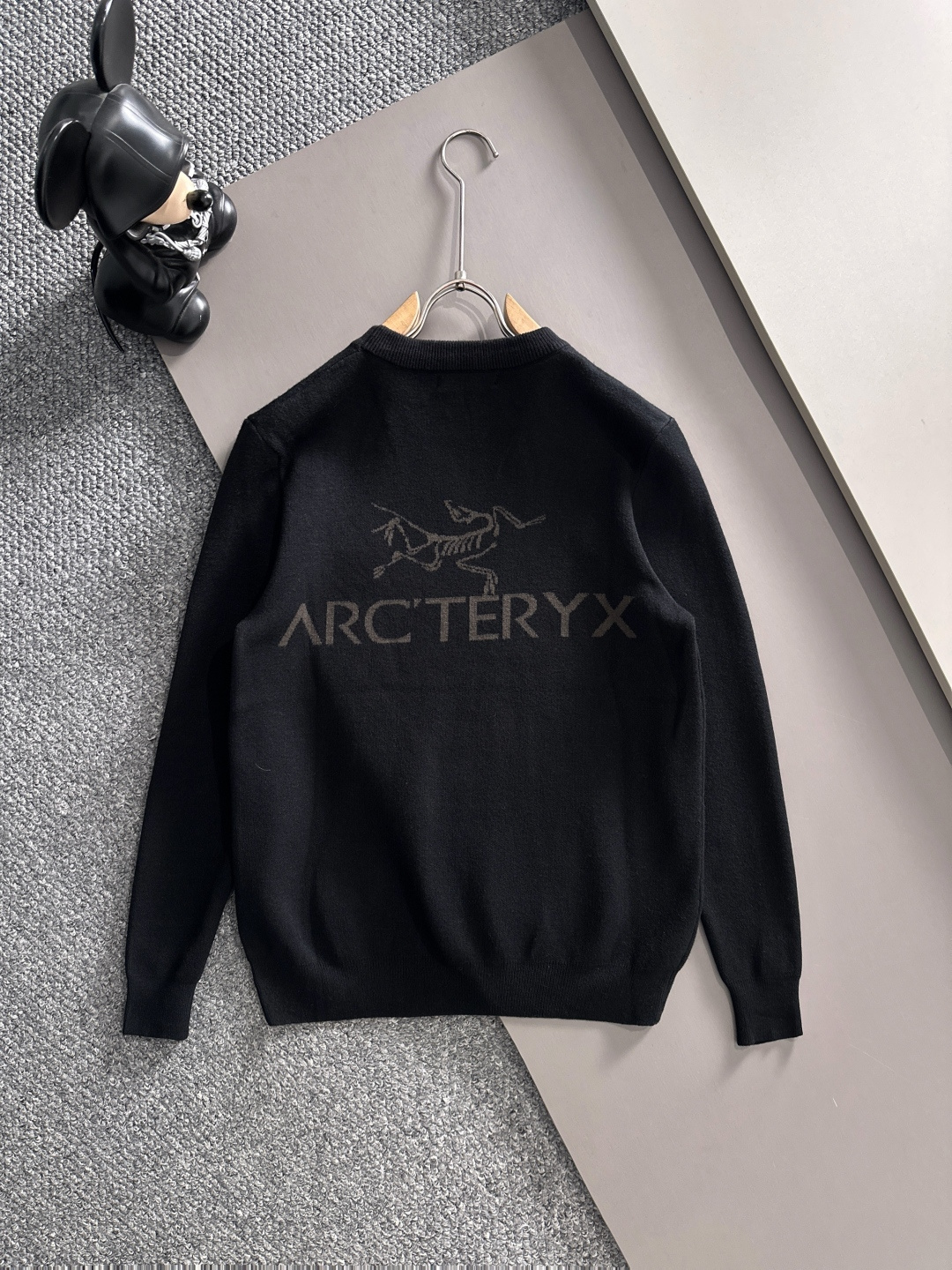 ARC'TERYX 2025秋冬新款羊毛毛衣 高品质意大利进口羊毛混纺面料，高密度针织，时尚百搭毛衣，帅