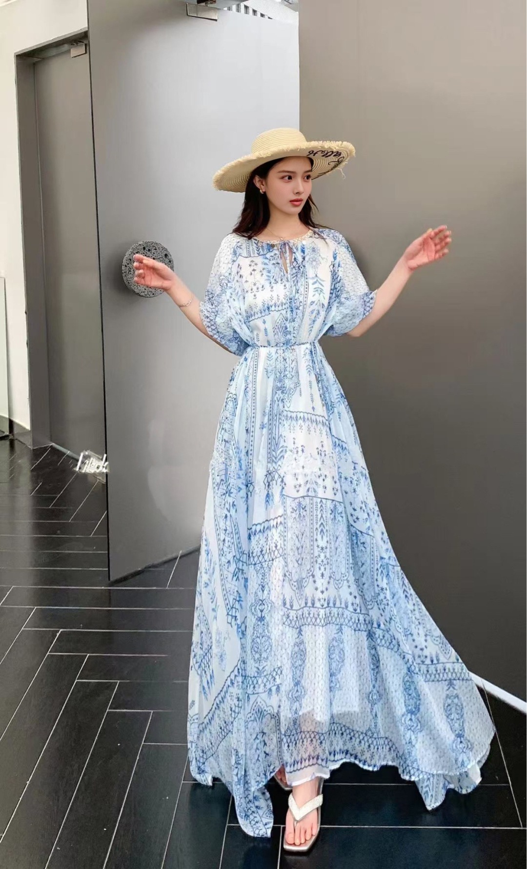 Zimmermann Inspired Blue and White Print Maxi Dress - Elegant and Flowing 5 cmp i1747081427737 7555 0 2