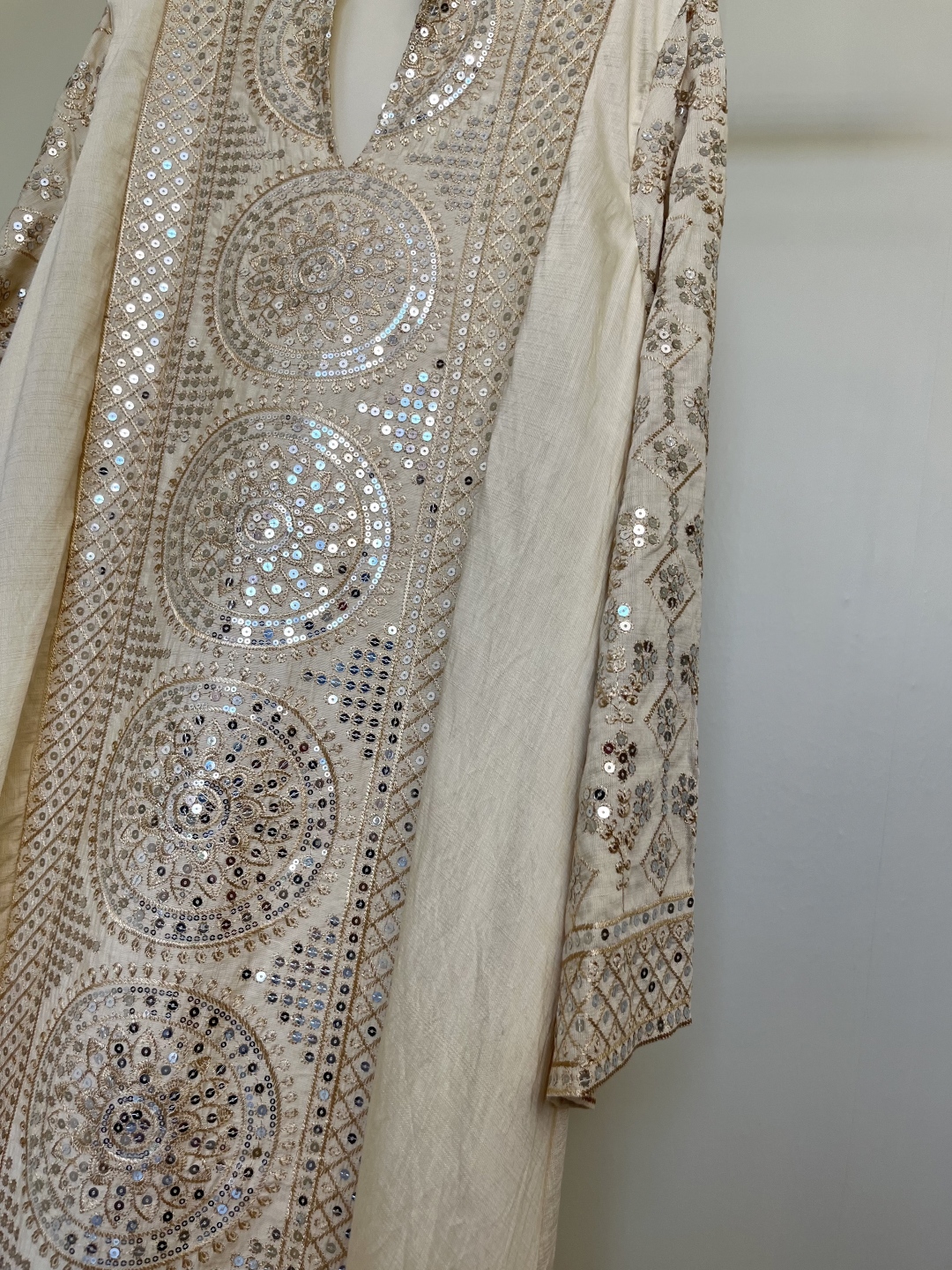 2025AW Elegant Women’s Dress Collection: Green, White, Black, Sizes M-XXL, Exquisite Embroidery. - 图片 7