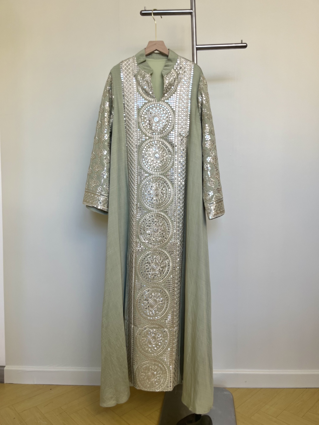 2025AW Elegant Women’s Dress: Green, White, Black, M-XXL, Cultural Fashion Encounter. - 图片 4