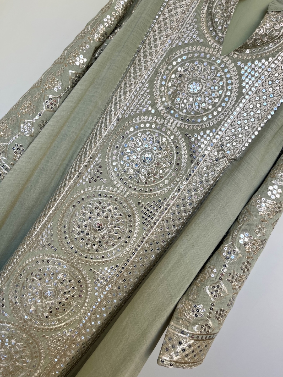 2025AW Elegant Women’s Dress: Green, White, Black, M-XXL, Cultural Fashion Encounter. - 图片 8