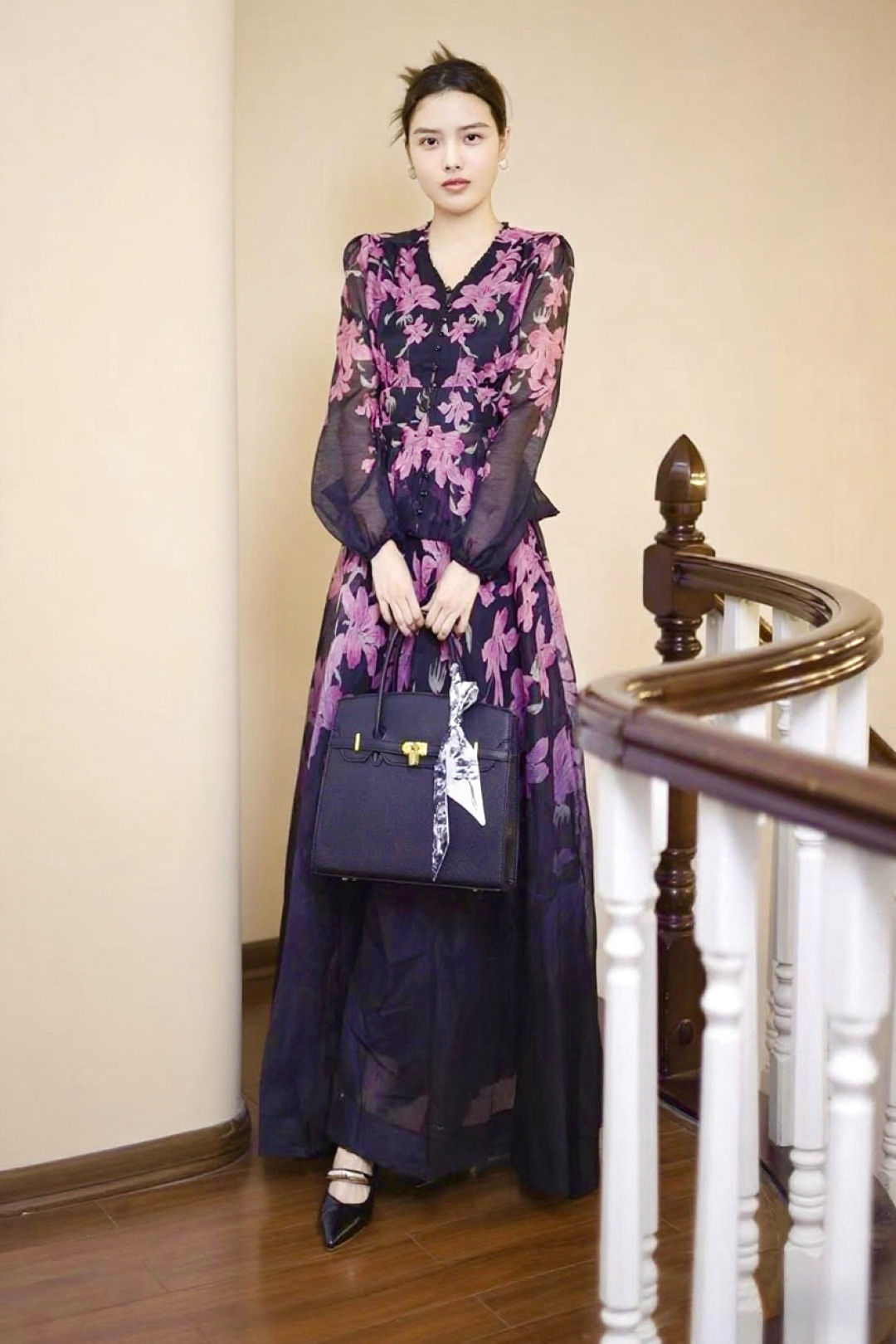 Elegant Floral Print Two-Piece Set - Blouse and Maxi Skirt Outfit 1 cmp i1757096114943 5555 0 0
