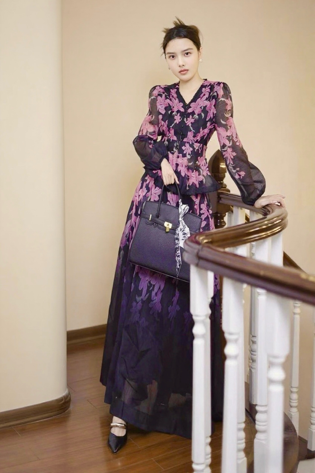 Elegant Floral Print Two-Piece Set - Blouse and Maxi Skirt Outfit 2 cmp i1757096114943 5969 0 1