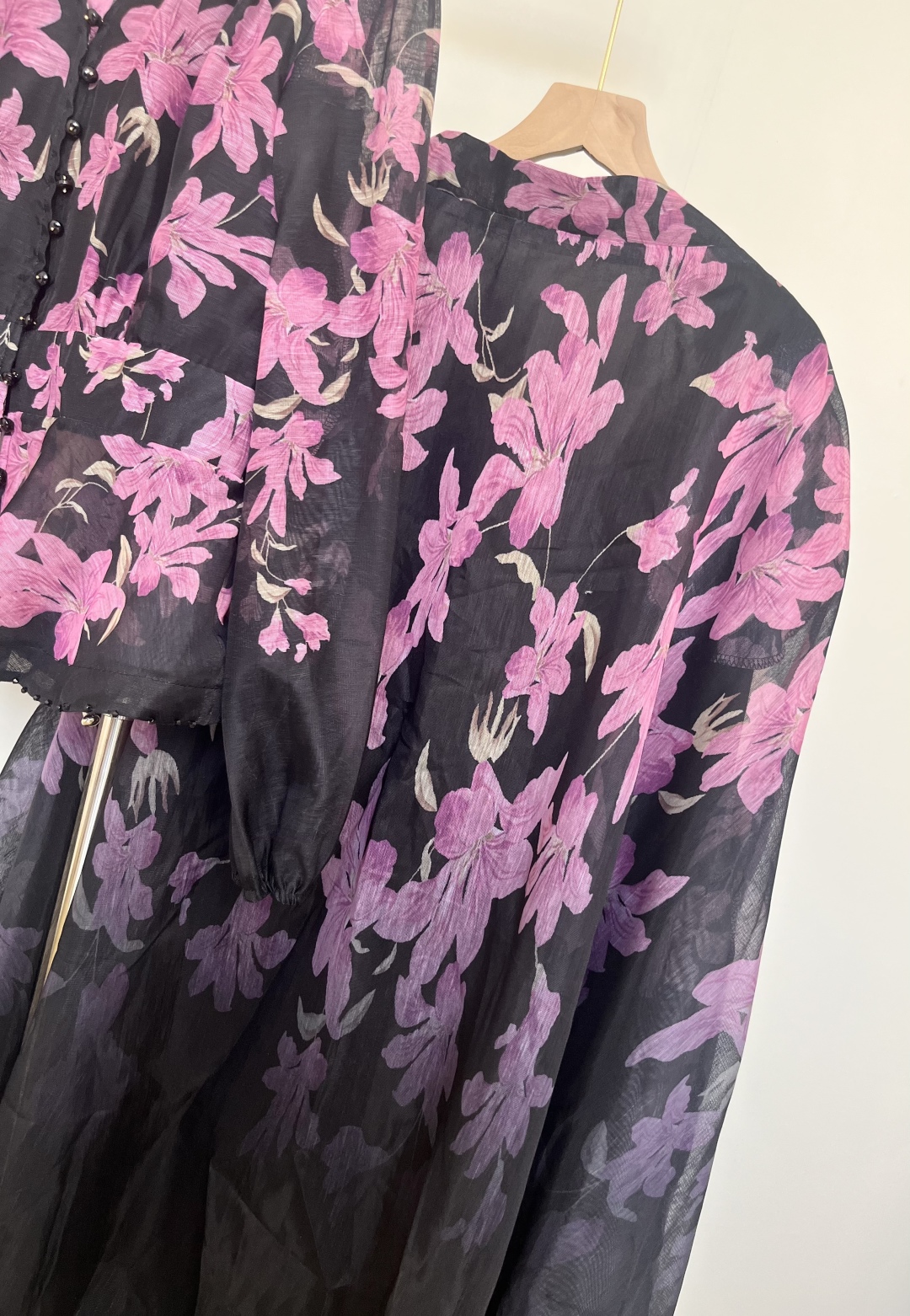 Elegant Floral Print Two-Piece Set - Blouse and Maxi Skirt Outfit 8 cmp i1757175940817 9707 0 7
