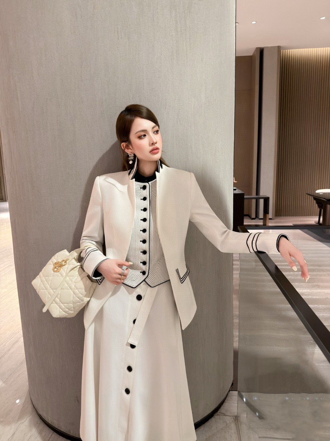 cmp a1760855945995 6235