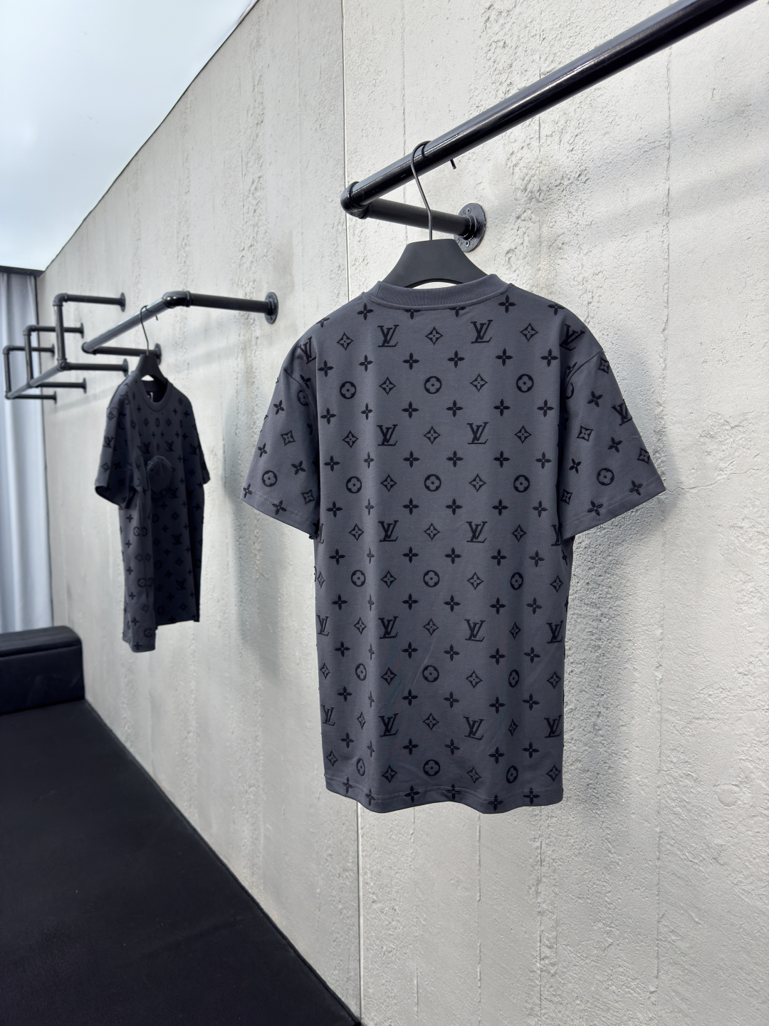 [Louis Vuitton Men