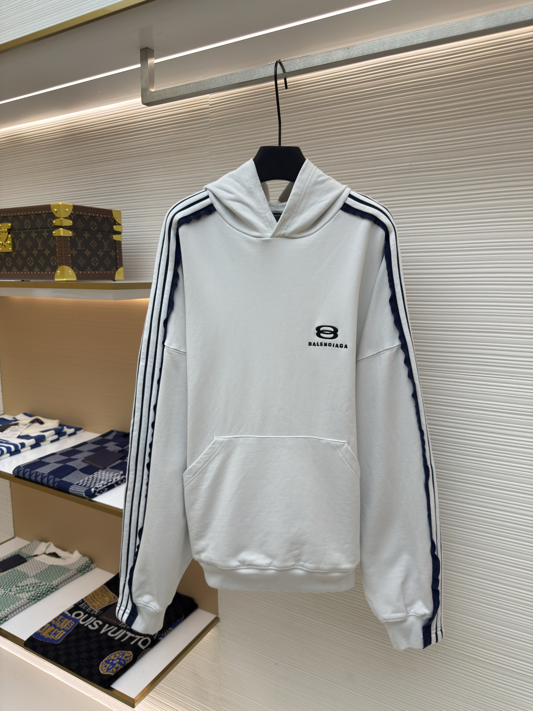 Balenciaga ● 15720 ● 1680141-B20 ● ● ● ● 1005 ● 0-1-2-3 ● 380 Felpa Felpa
