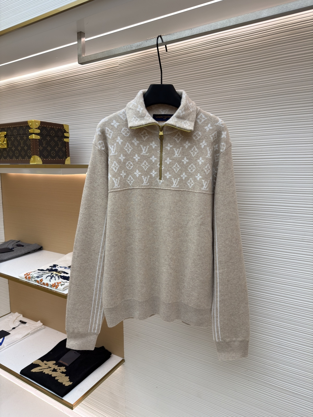 P245 Suéter estampado de la serie de esquí LOUIS VUITTON SKI ●Versión original: adquirido y desarrollado para 16999 ●Nú…