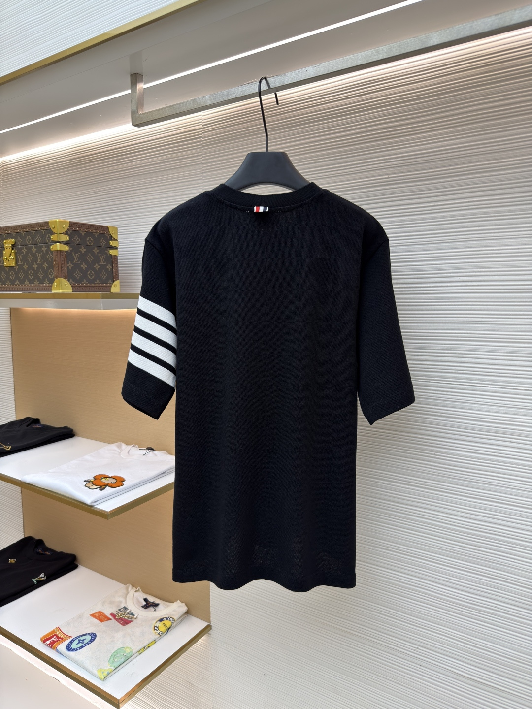 Alternative view of T-Shirt 13125