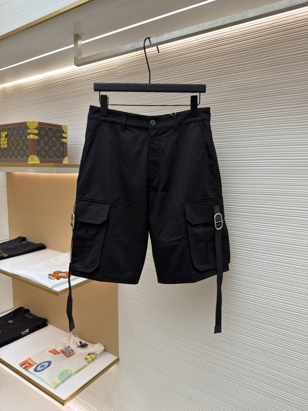 Dior ● 13652 ● 1684851-B40 ● ● ● ● ● 485 ● 46-48-50-52-54-56 ● Pantaloncini Cintura