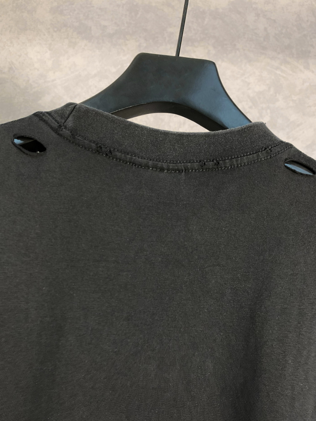 Balenciaga/巴黎世家 撞色发泡字母圆领短袖T恤