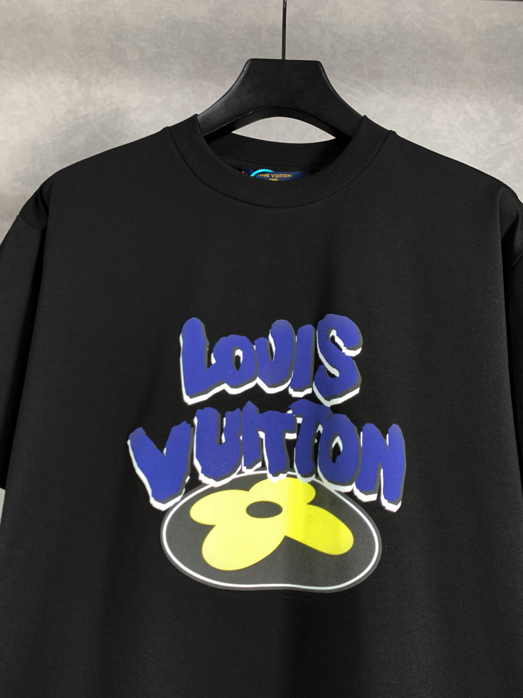 LOUIS VUITTON/路易威登 花朵字母字母短袖T恤