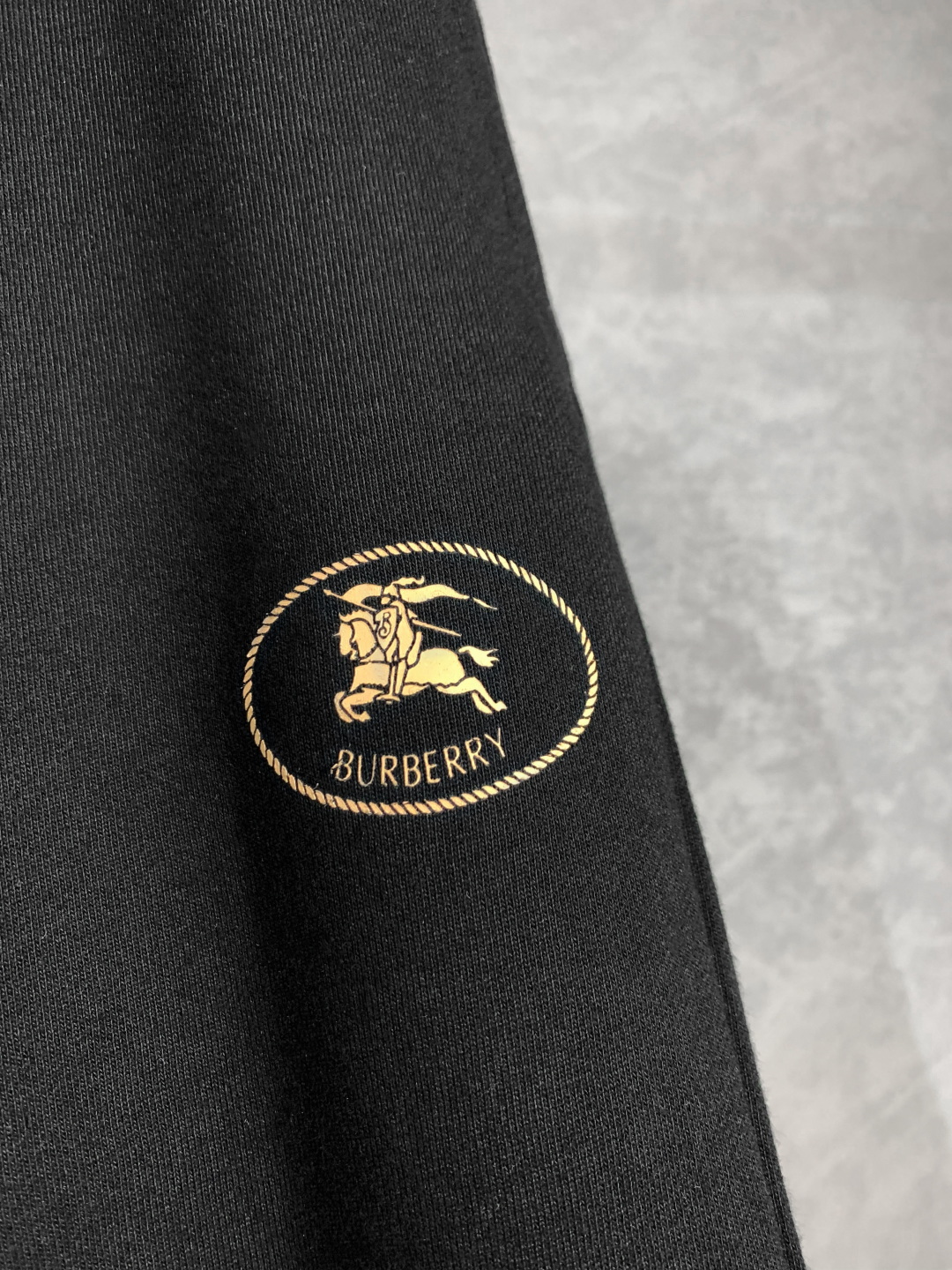 Burberry/巴宝莉 圆圈战马短裤