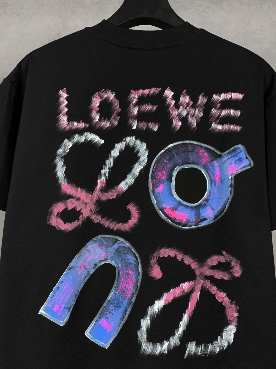 LOEWE/罗意威 新款系列 标识字母手绘图案圆领短袖T恤
