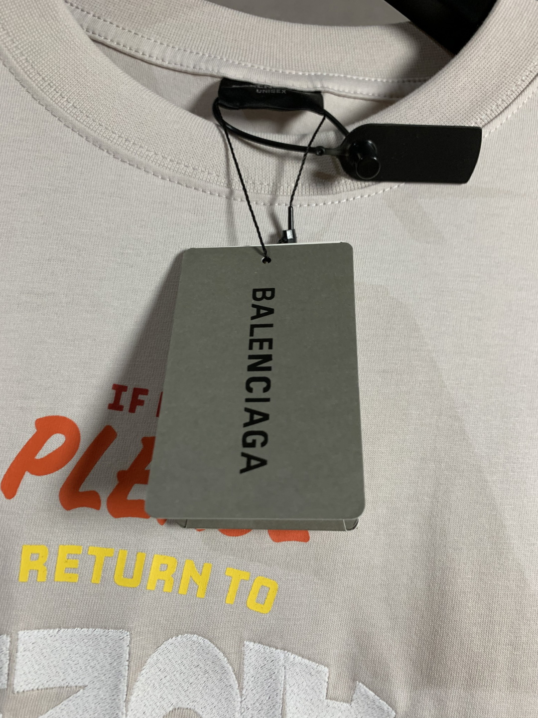 High-end Balenciaga Embroidered T-shirts for Women in Multiple Sizes - 图片 4