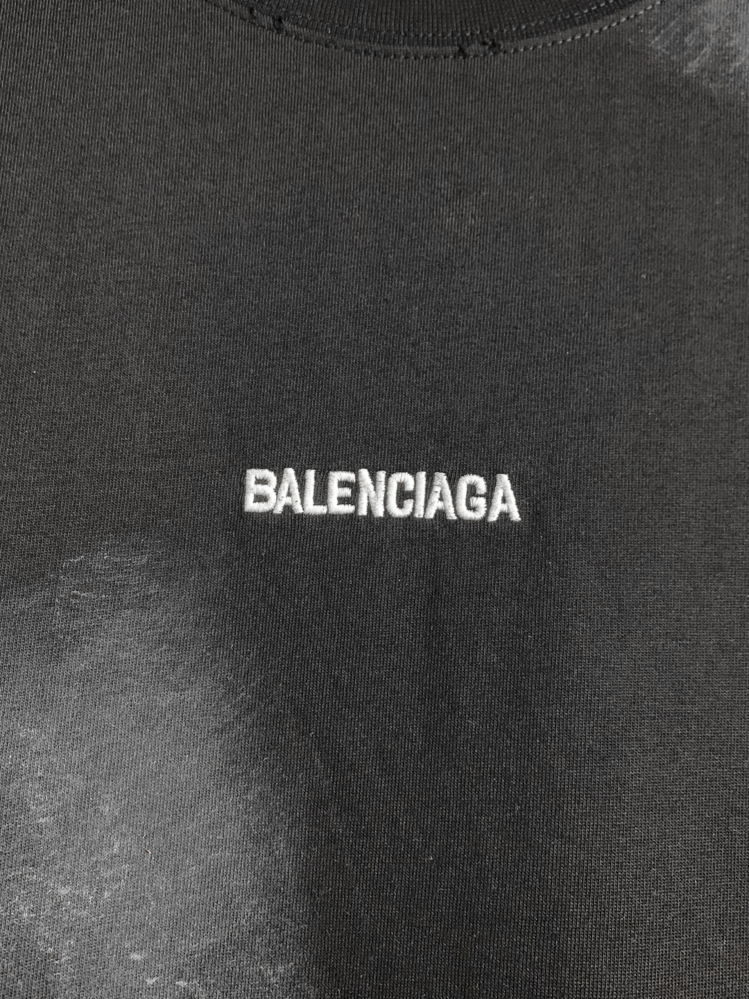 High-End Women’s Balenciaga Paris Family Embroidery T-shirts in Pure Cotton Fabric - 图片 6