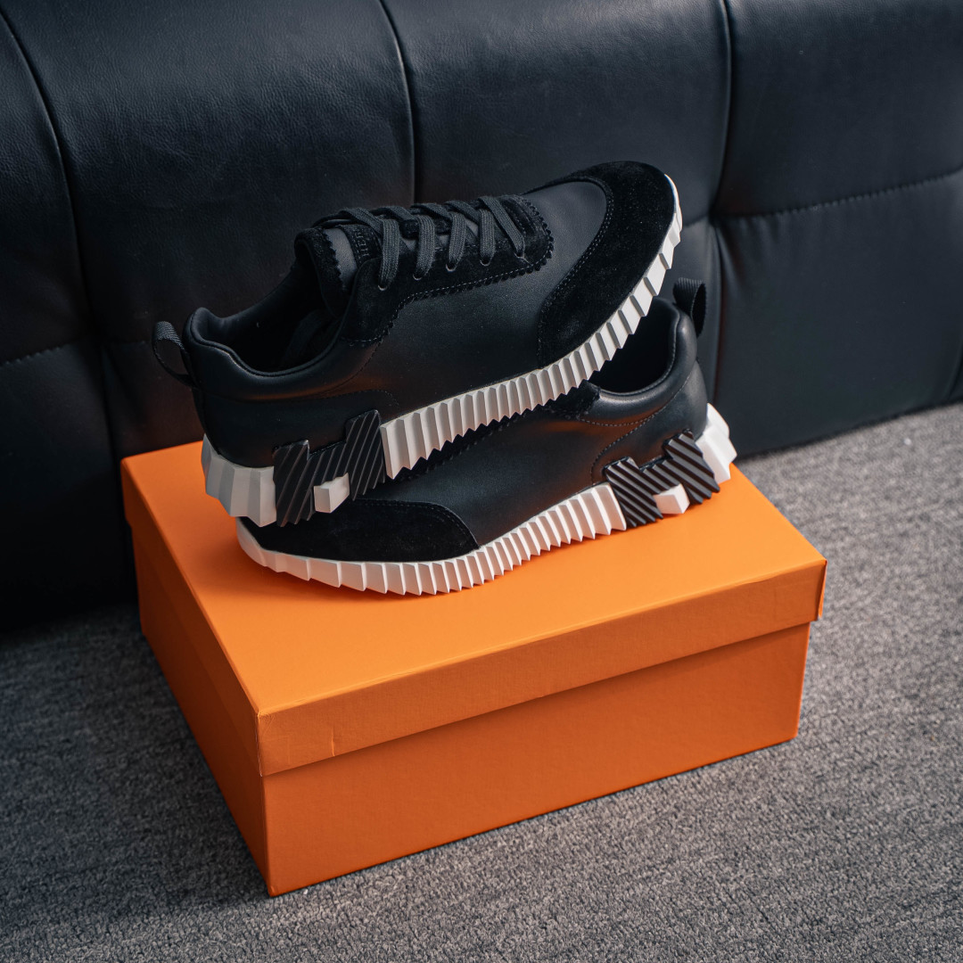 380 Hermes 爱马仕 Bouncing 老钱风 皮面款 低帮休闲鞋