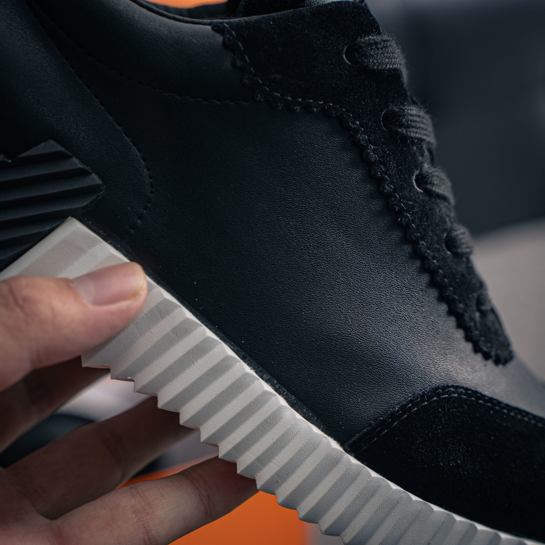 380 Hermes 爱马仕 Bouncing 老钱风 皮面款 低帮休闲鞋