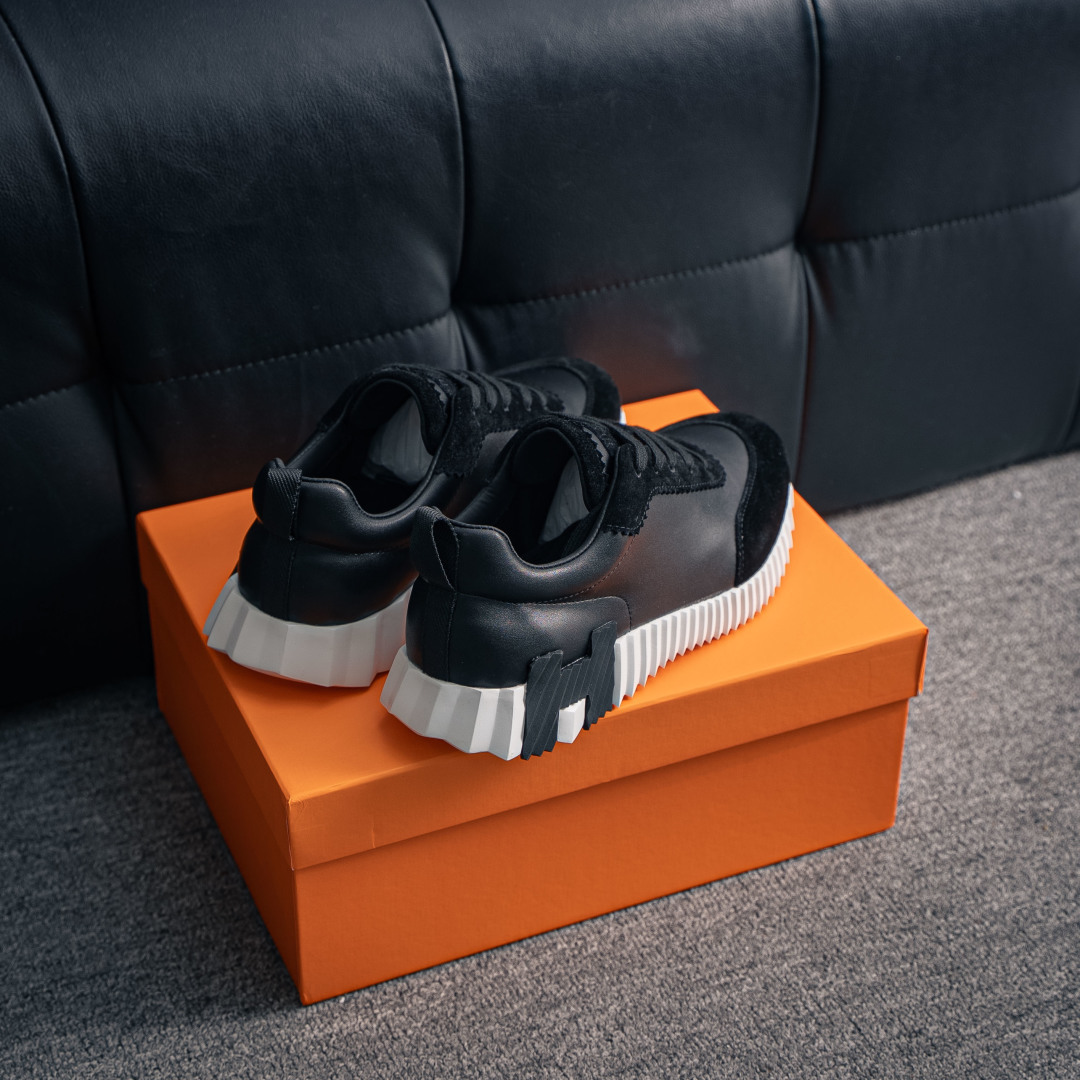 380 Hermes 爱马仕 Bouncing 老钱风 皮面款 低帮休闲鞋