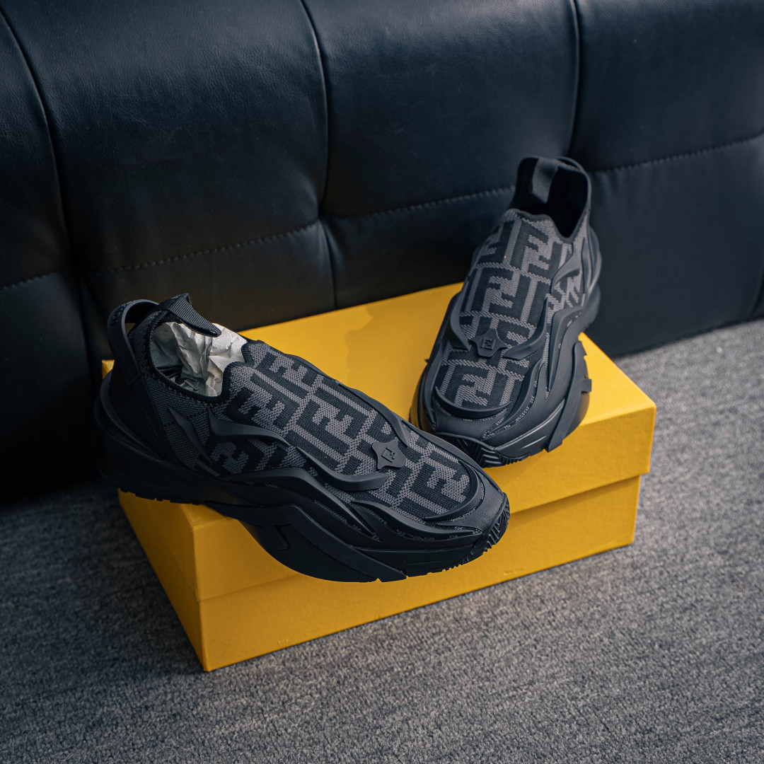 280 芬迪Fendi Flow Sneaker Low 流动系列低帮前卫袜套式一脚蹬透气针织休闲运动慢跑鞋 7E1504AN89F0R7R