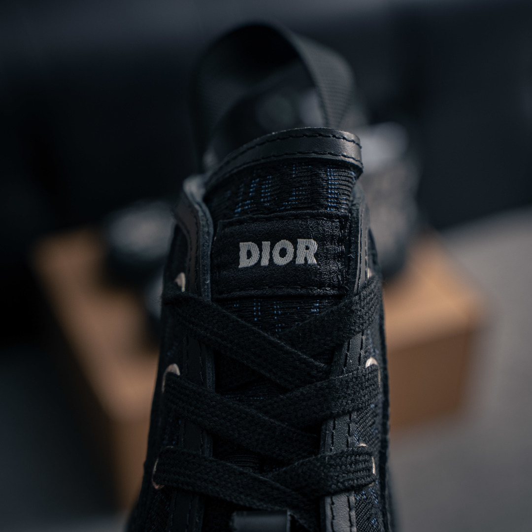 B28 Dior 老花刺绣运动休闲鞋高帮系带老爹鞋 Dior 迪奥-Top High Quatity Cheap Sneakers Fashion Clothing Clothes Bags handbags Shoes of all Brand wholesale With The best Quality And Beautiful Price from China Factory Chinese suppliers wholesaler seller B28 Dior 老花刺绣运动休闲鞋高帮系带老爹鞋 Dior 迪奥