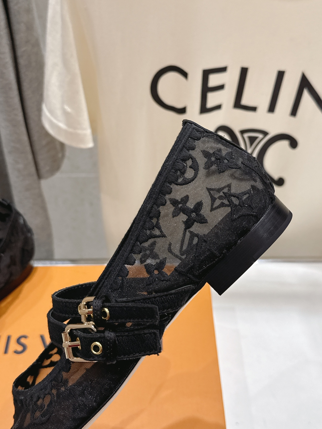 高版本出厂 Louis Vuitton ss26 new arrival LV驴牌春夏系列玛丽珍刺绣网面平底鞋单鞋 高版本出厂 Louis Vuitton ss26 new arrival LV驴牌春夏系列玛丽珍刺绣网面平底鞋单鞋